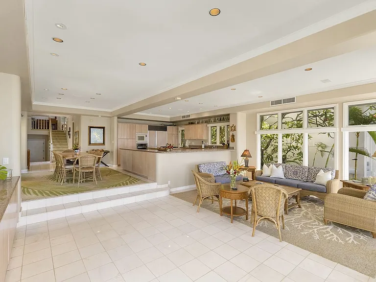 3059 Kalakaua Ave — Photo 9