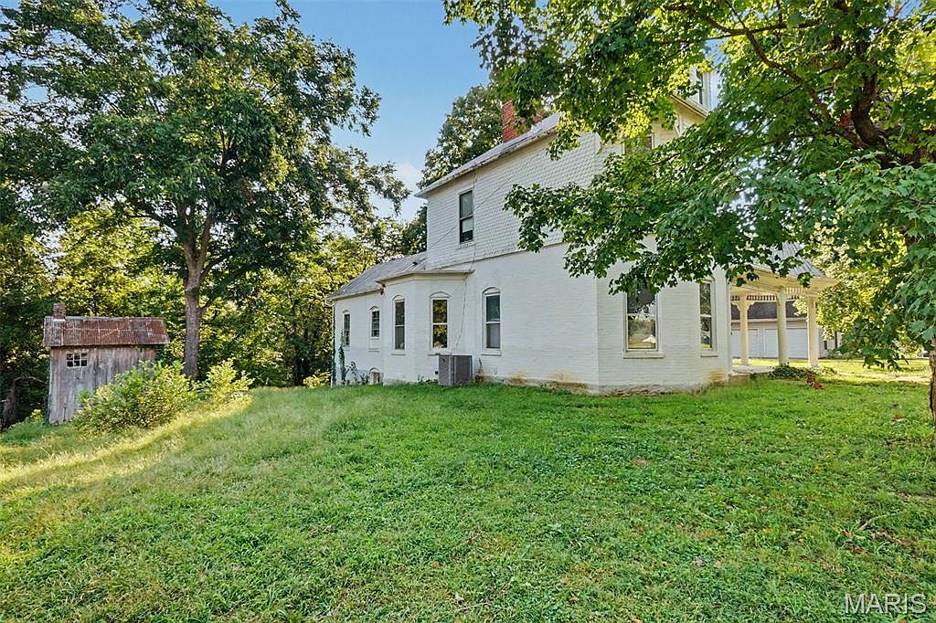 410 Miller St, New Haven, MO 63068 - photo 3