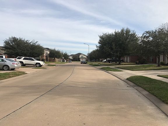 5th image of 2731 Lakecrest Forest Dr