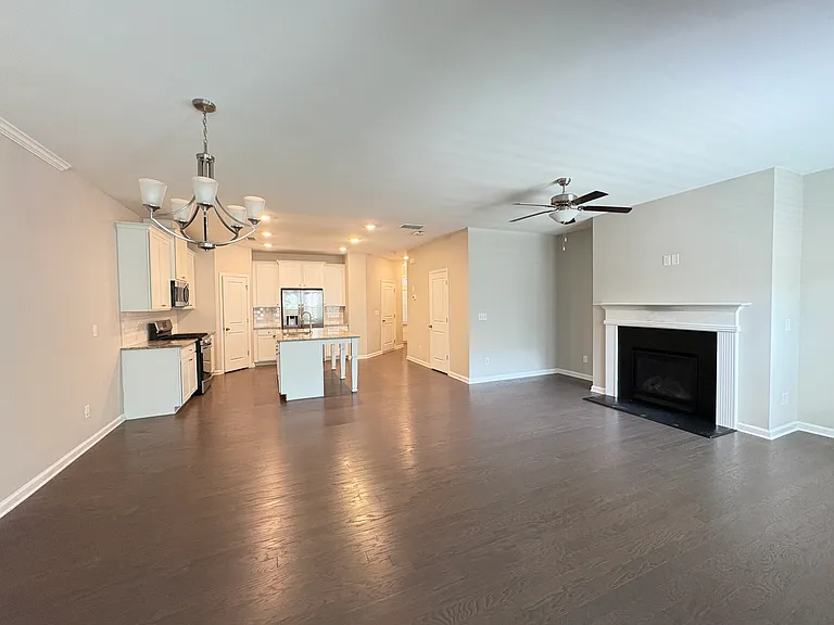 679 Lansing Grove Way — Photo 8
