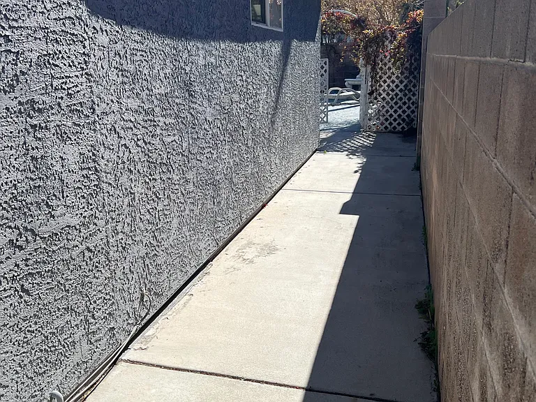 Private entrance at side of the house.