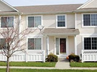 210 SE Cedarwood Ct, Grimes, IA 50111