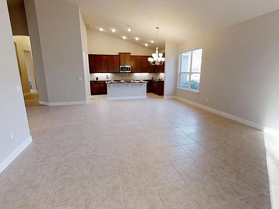4th image of 3289 Spruce Creek Gln