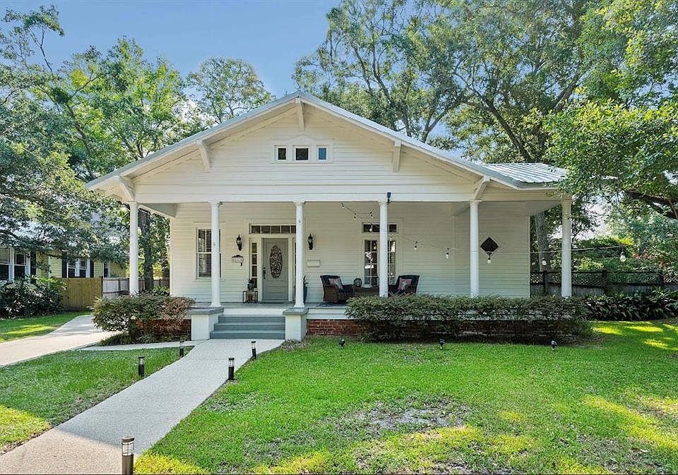 203 Houston St, Mobile, AL 36606 Zillow