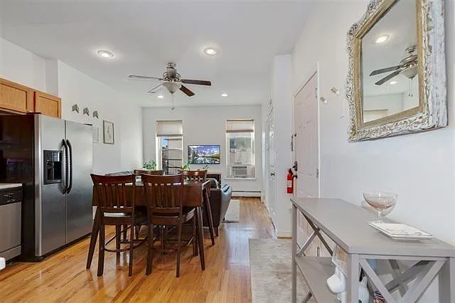 259 Grove St #2 — Photo 9
