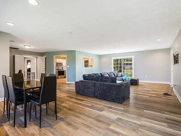 Dining Room, Living Room, Office Space, Kitchen entry