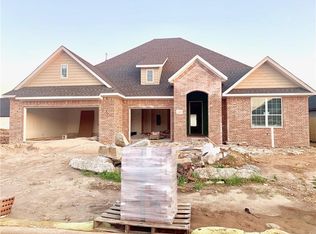 1441 Golden Jubilee Rd, Centerton, AR 72719