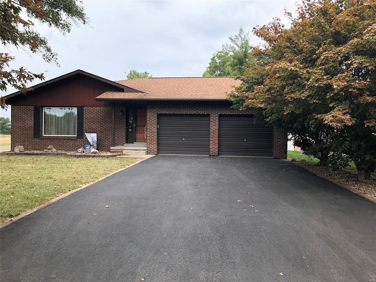 328 Ridge Dr, Smithton, IL 62285 Zillow