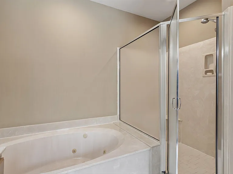 948 River Breeze Dr — Photo 26