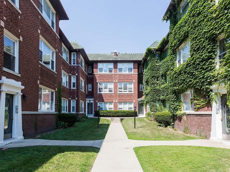 1st image of 4648 N Saint Louis Ave APT 2B