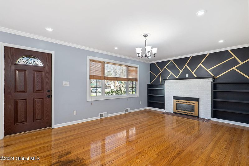 5th image of 1106 Hegeman Street