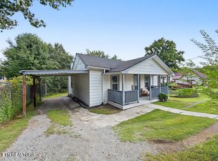 508 E Hemlock St, La Follette, TN 37766