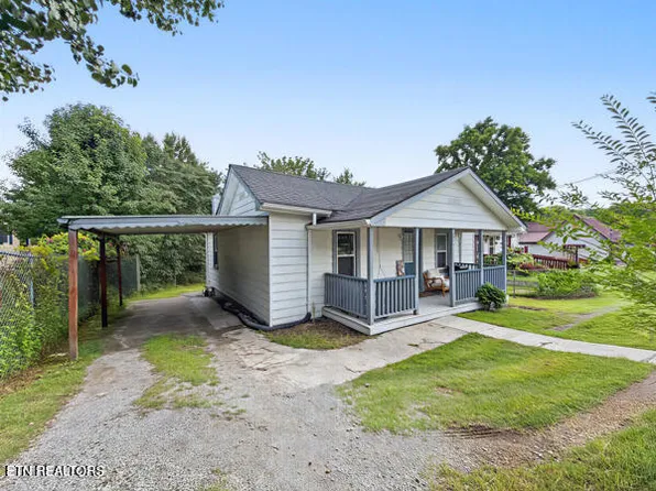 508 E Hemlock St, La Follette, TN 37766