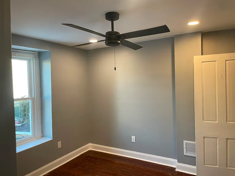 129 Ripka St #1 — Photo 6