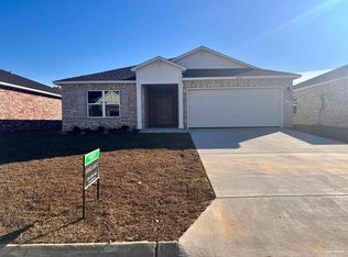 2767 Savannah Michelle Ln, Pensacola, FL 32534
