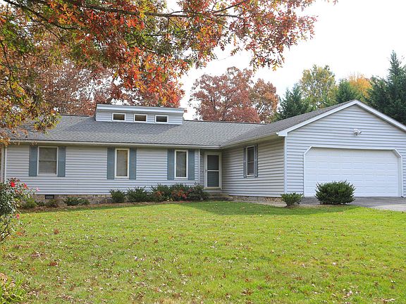 2nd image of 210 Cooper Dr