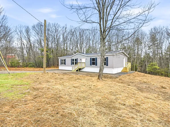 939 Blinn Hill Road, Pittston, ME 04345