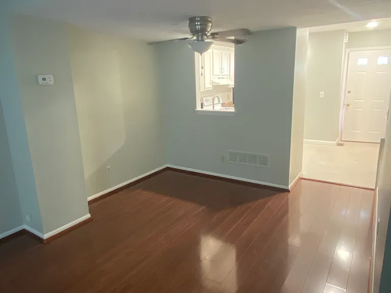 2930 Millbank Row — Photo 16
