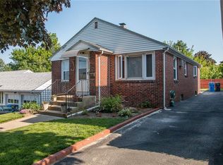177 Maplewood Ave, Cranston, RI 02920