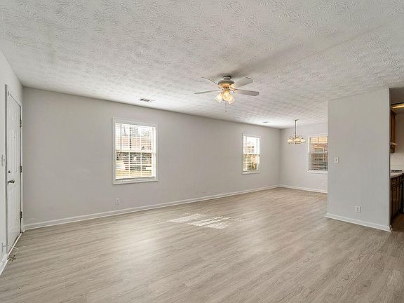 3rd image of 2614 Shore Wood Ct NE