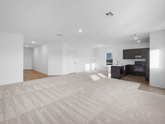 5th image of 1219 Catfish Ln