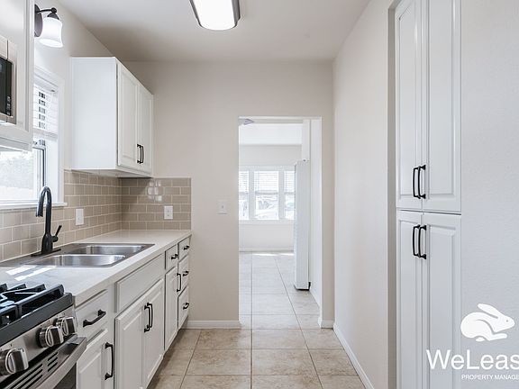 2nd image of 4525 35th St