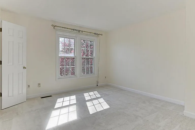 12847 Misty Ln — Photo 6