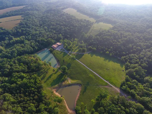 20431 E State Highway 76, Ava, MO 65608