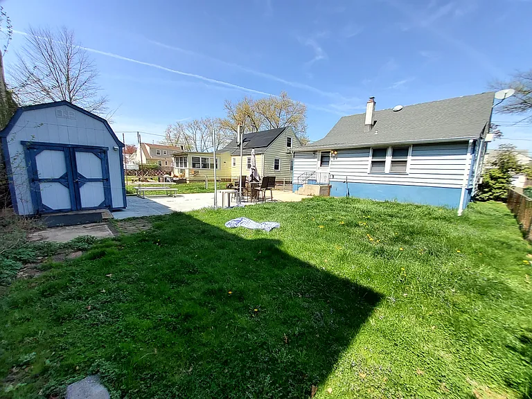 119 Lindegar St — Photo 8