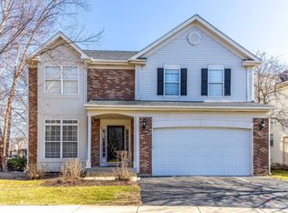 12790 W Sanctuary Ln, Lake Bluff, IL 60044