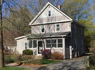 164 N Maple St, Northampton, MA 01062