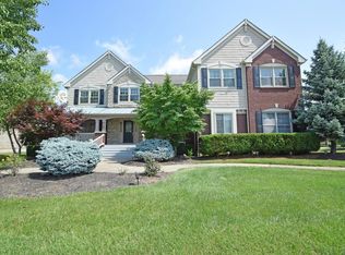 6182 Greenbrier Gln, Mason, OH 45040