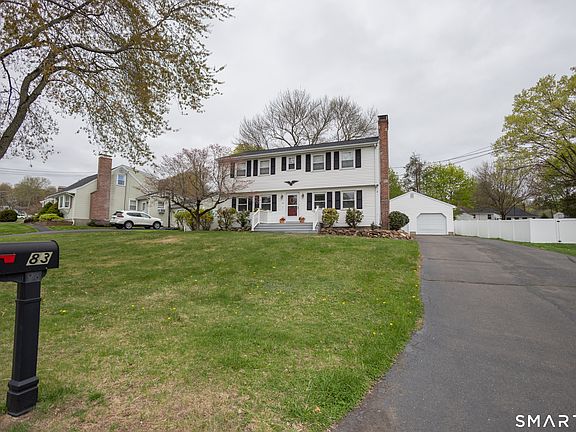 3rd image of 83 Little Fawn Road