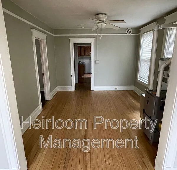2617 W 3rd St #2 — Photo 5