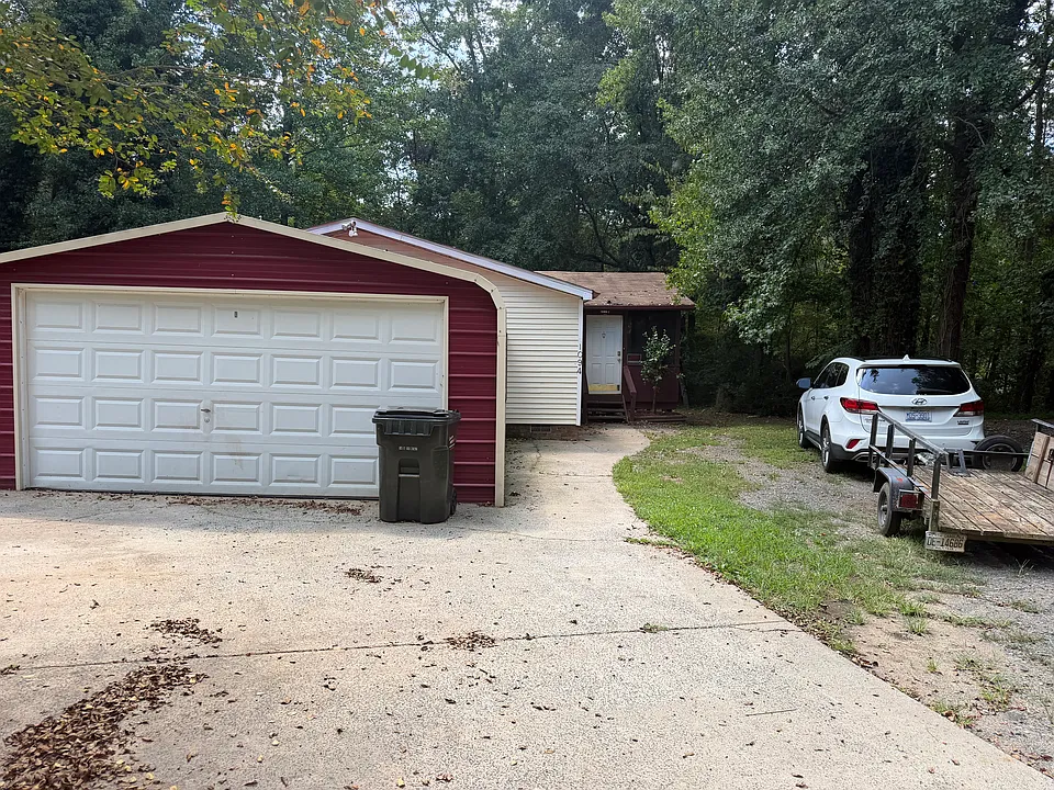 1094 Cecil Jones Rd