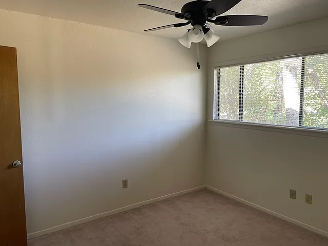 Eagle Pass Apartments — Photo 3