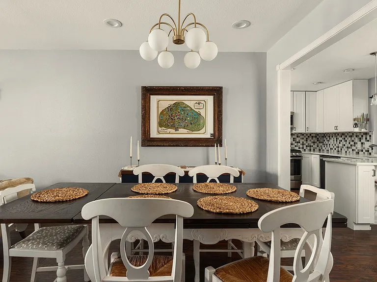 1012 Red Cliff Dr — Photo 16