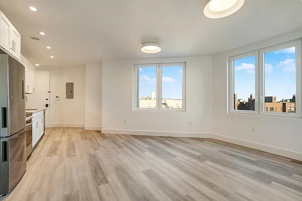 Rented by Brooklyn Group | media 2