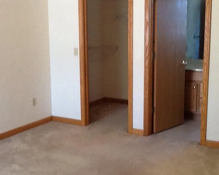 841 Lowell Ave — Photo 6