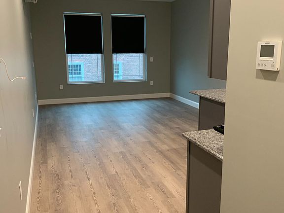 5th image of 14 Yeamans St #307