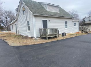 104 Tattoo Ln, Madison Heights, VA 24572