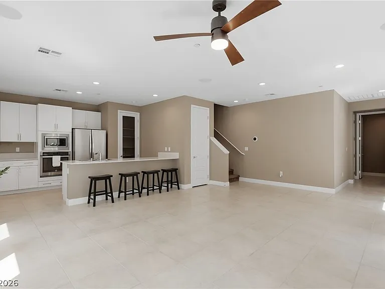 11361 Gravitation Dr — Photo 3