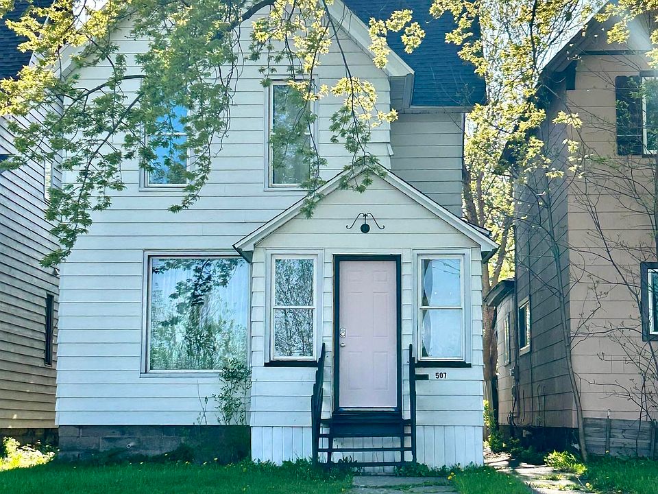1st image of 507 N 56th Ave W