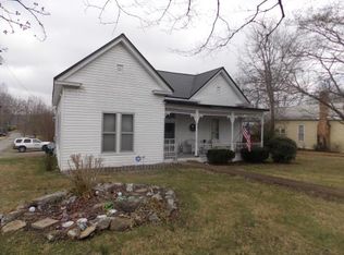 108 Perry St, Centerville, TN 37033