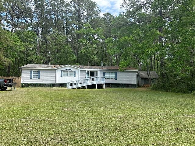 1st image of 70150 Tee Bourg Ln