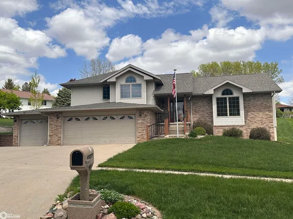 510 Sunset Dr, Denison, IA 51442