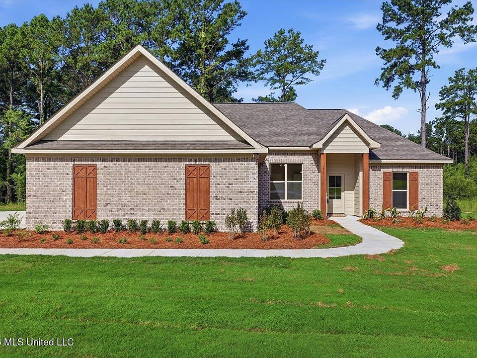 1st image of 214 New Haven Ln