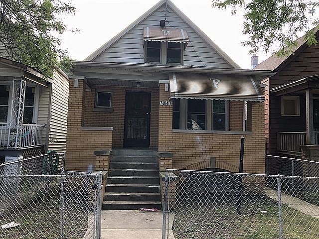 1st image of 7047 S Winchester Ave