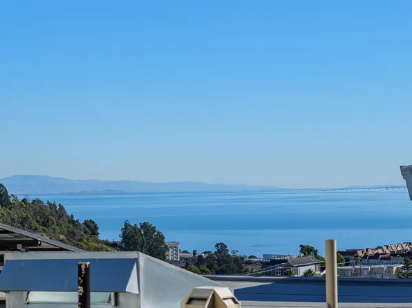 1120 Goettingen St, San Francisco, CA 94134