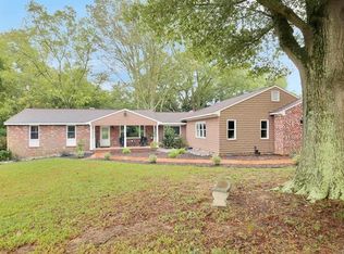 1601 Point Of Rocks Rd, Chester, VA 23836